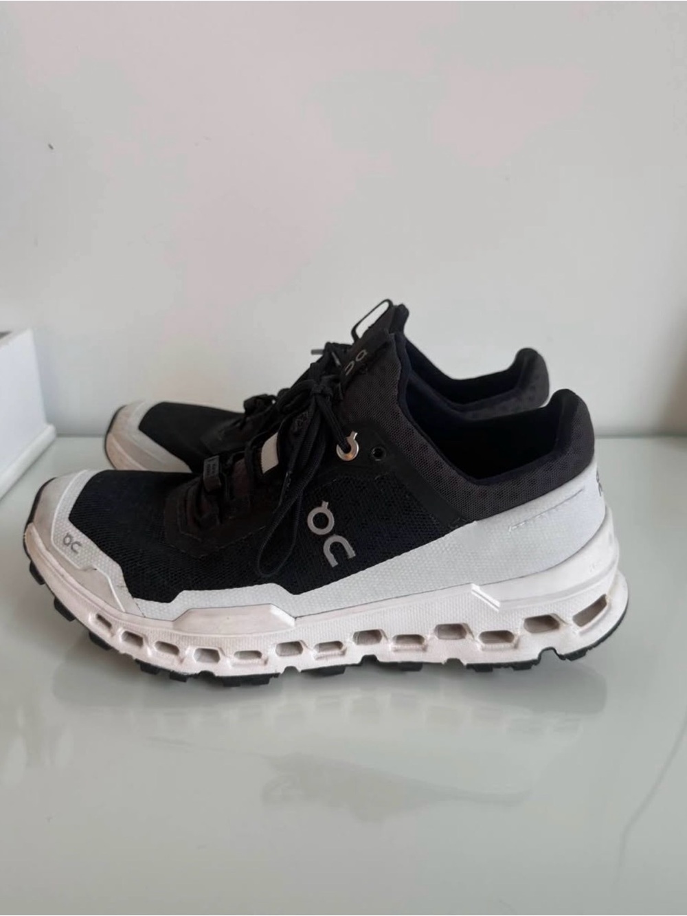 On Running Black and White Women's Running Shoes